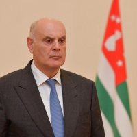 Аслан Бжания: участие в Союзном государстве отвечает интересам Абхазии